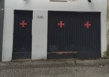 Candinho é posto à venda