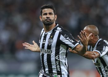 Como está a negociação do Vasco por Diego Costa