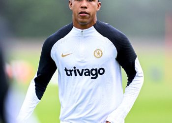 Ex-Vasco, Andrey Santos deve ser emprestado a clube português