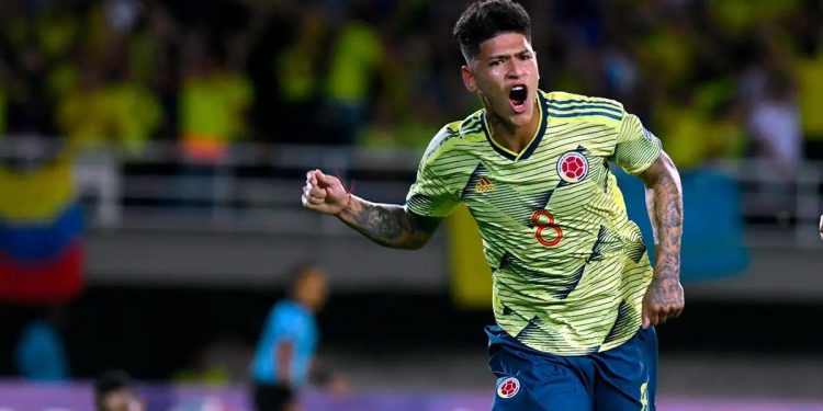 Confira o valor da proposta milionária do Vasco por Carrascal