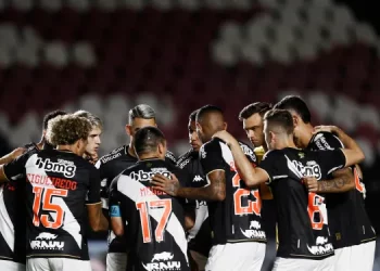 CBF surpreende e altera data de dois jogos do Vasco; torcida reclama nas redes