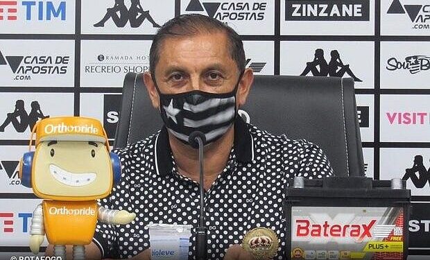 Novo técnico do Vasco tem curiosidade inusitada em rival