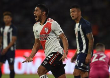 Ramón Díaz pede e Vasco quer zagueiro do River Plate