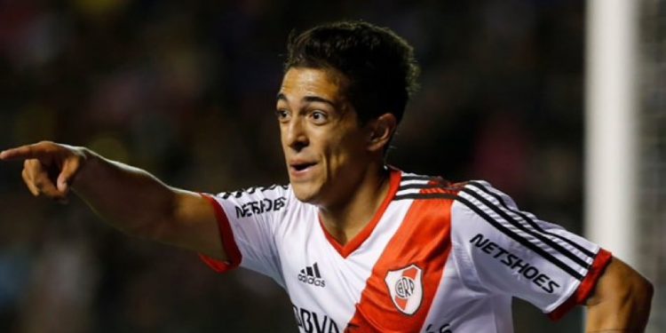 River Plate faz proposta milionária por Lanzini, alvo do Vasco; veja valores