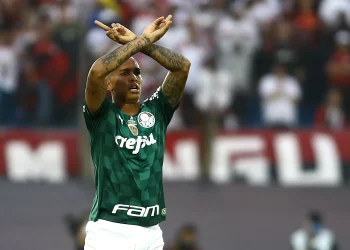 “Não me queriam” Deyverson revela recusa do Vasco