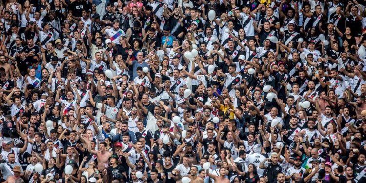 Vasco fecha parceria que anima torcedores vascaínos