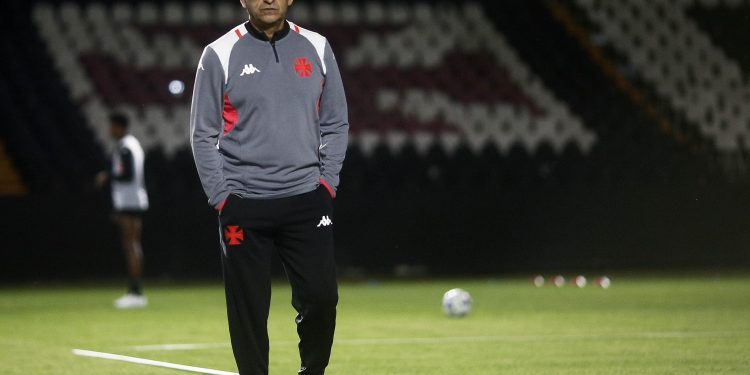 Para vencer o Corinthians, Vasco precisará quebrar tabu de quase 13 anos