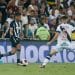 Botafogo tem dor de cabeça e terá dois desfalques contra o Vasco