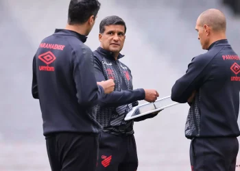 Athletico-PR tem grande baixa para enfrentar o Vasco
