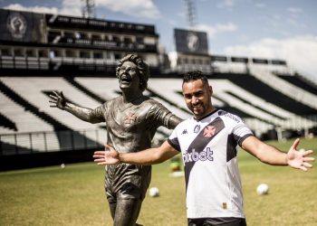 Estreia de Payet: escalação do Vasco contra o Bahia