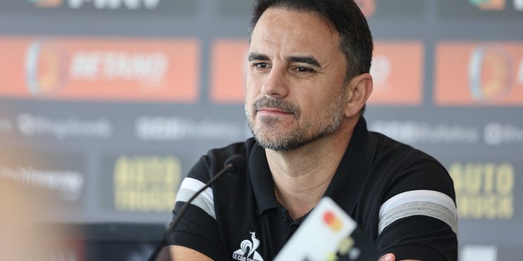 Rodrigo Caetano vira alvo do Vasco para 2024