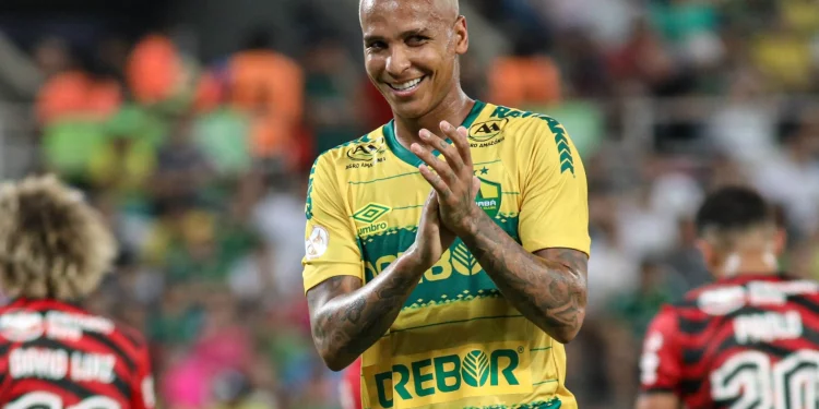 Deyverson afirma novamente que deseja jogar no Vasco