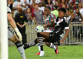 Vasco tem interesse em mandar clássico contra o Fluminense no Maracanã