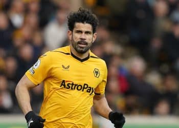 Mesmo se conseguir inscrever Vegetti, Vasco não pretende desistir de Diego Costa