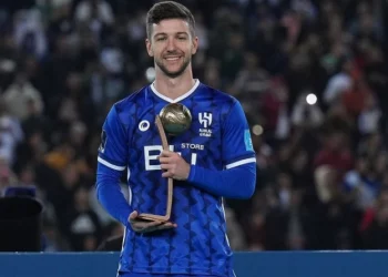 VIRALIZOU! Torcida do Vasco faz vídeo para convencer esposa de Vietto a morar no Rio de Janeiro; assista