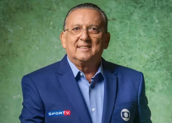 Galvão Bueno fica encantado com a torcida do Vasco e fala sobre Payet