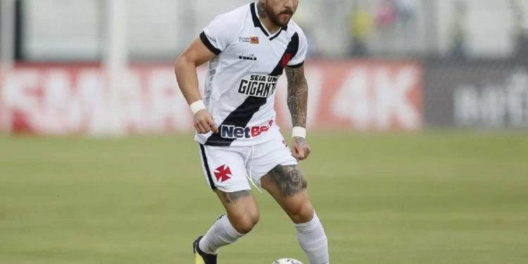 Confira o tempo de contrato de Rossi com o Vasco