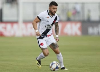 Vasco: Rossi pode jogar contra o Grêmio? Confira