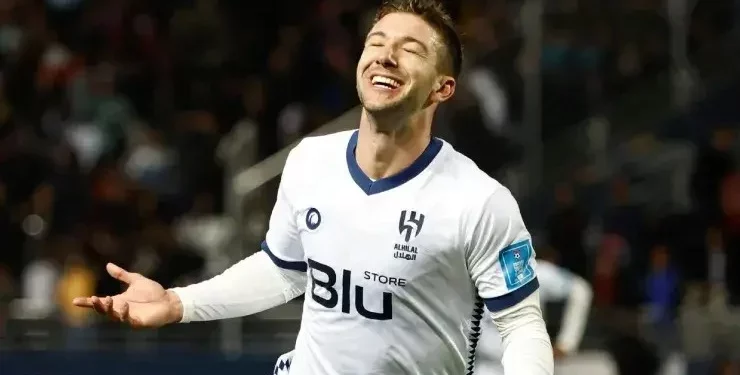 Torcida do Vasco faz grande campanha por Vietto e jogador está acompanhando