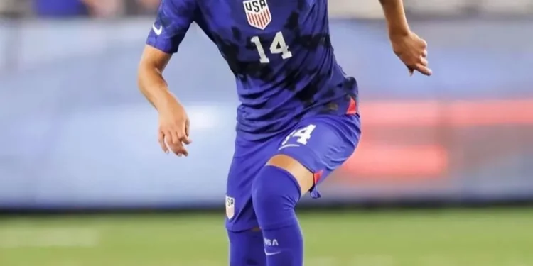 Jogador sondado no Vasco fecha com clube da Argentina