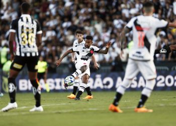 Adversário do Vasco, Santos apela para palestra motivacional visando vencer jogo decisivo