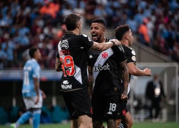 Revelado no Fluminense, destaque do Vasco abre o jogo se vai comemorar ou não em caso de gol marcado em clássico