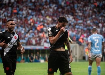Vasco: Marlon Gomes vai jogar contra o Fluminense após lesão? Entenda a situação