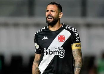 Vasco: Leandro Castán dá forte declaração sobre Ricardo Sá Pinto