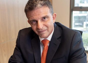 Leven Siano anuncia candidatura na próxima eleição do Vasco e contará com apoio; veja quais são