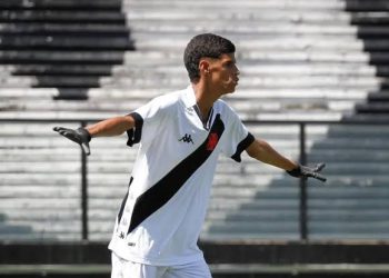 Luva de Pedreiro quer jogar no Vasco: “Meu sonho”