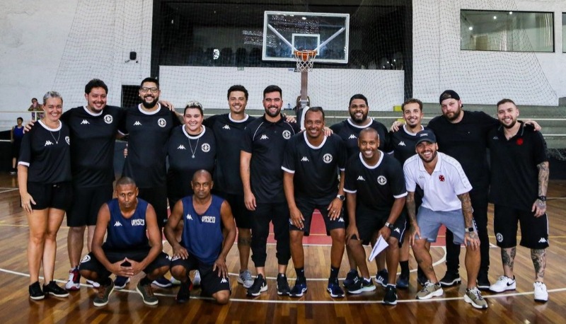 Vasco prepara volta para o NBB, basquete