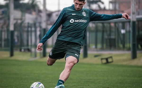 Provável escalação do Coritiba contra o Vasco