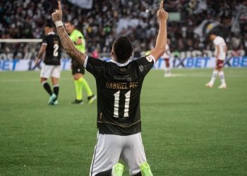 Salário de Gabriel Pec no Vasco