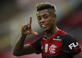 Jornalista diz que Bruno Henrique no Vasco seria uma "tacada de mestre"