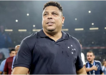 Ronaldo é "ousado" e tira profissional do Vasco para o Cruzeiro
