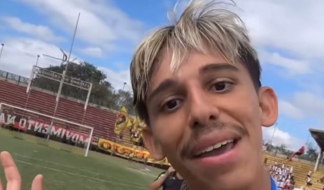 Jogador do Flamengo devolve zoação de atleta do Vasco