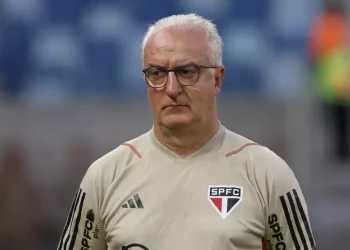 Vaza provável escalação do São Paulo contra o Vasco; confira