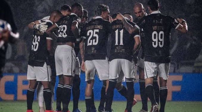 Escalação do Vasco: time, dúvidas e desfalques contra o Goiás