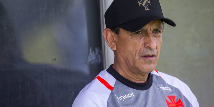 Ramón Díaz fará testes no Vasco na reapresentação