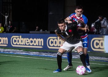 Gabriel Pec, do Vasco, está negociando com o São Paulo? Confira