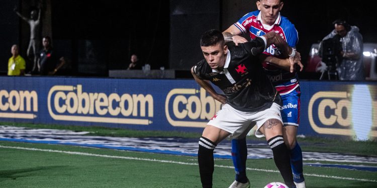 Gabriel Pec, do Vasco, está negociando com o São Paulo? Confira