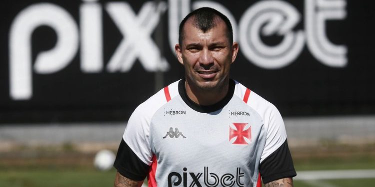 Vasco deve ganhar mais um desfalque importante contra o Fortaleza