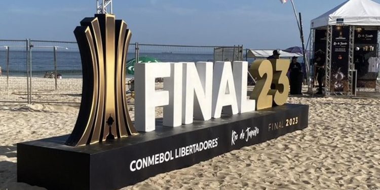 Vasco é citado como "1° campeão sul-americano" em Fan Zone da Libertadores