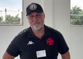 Zé Colméia faz revelação envolvendo seu futuro no Vasco