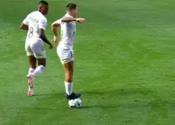 Técnico do Santos revela que Soteldo pediu desculpas por confusão contra o Vasco