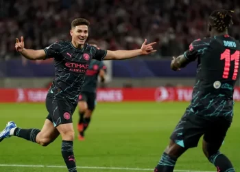 Vasco rouba a cena em jogo da Champions League