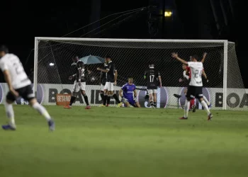 Melhores momentos de Vasco 2×4 Corinthians