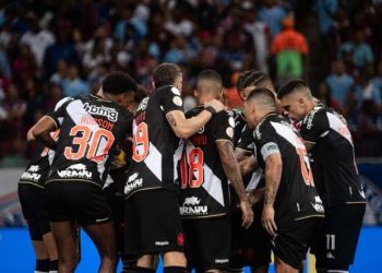 Confira escalação oficial do Vasco para enfrentar o Cruzeiro