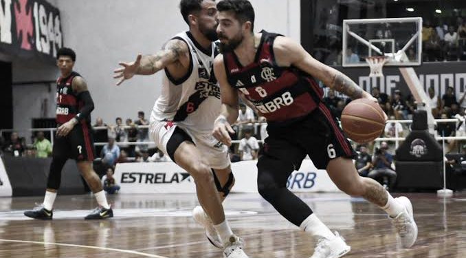 Melhores momentos de Vasco 66 x 68 Flamengo pelo NBB