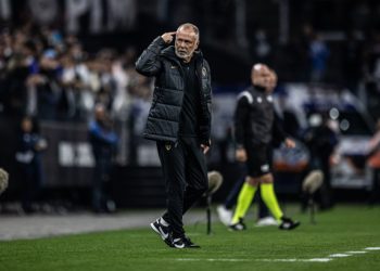 Confira a provável escalação do Corinthians contra o Vasco